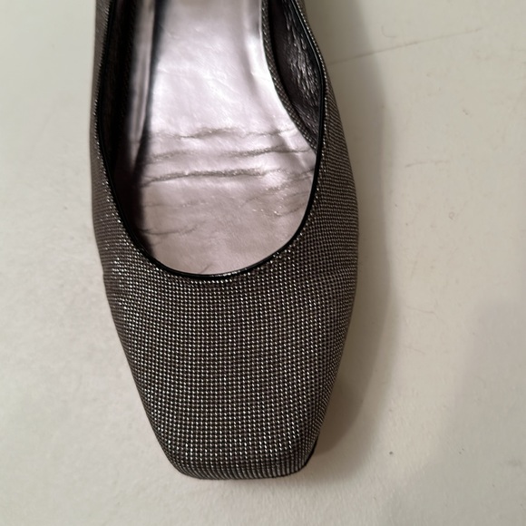 CALVIN KLEIN vintage silver sparkly slingback flats - Picture 2 of 4